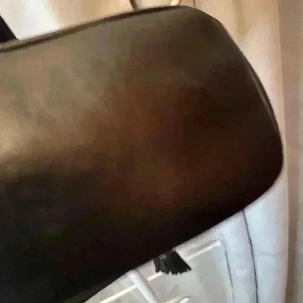 Guess Black Graphic Tote Women's Fashion Purse - Picture 5 of 6